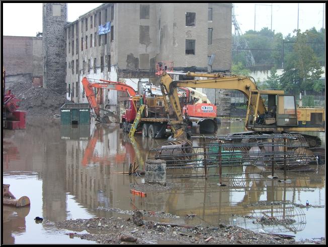 Venice Lofts construction equipment