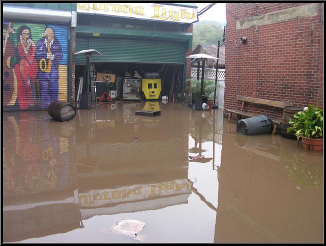 Manayunk Brewing Company Entrance