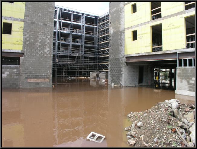 Venice Lofts--Parking Lot