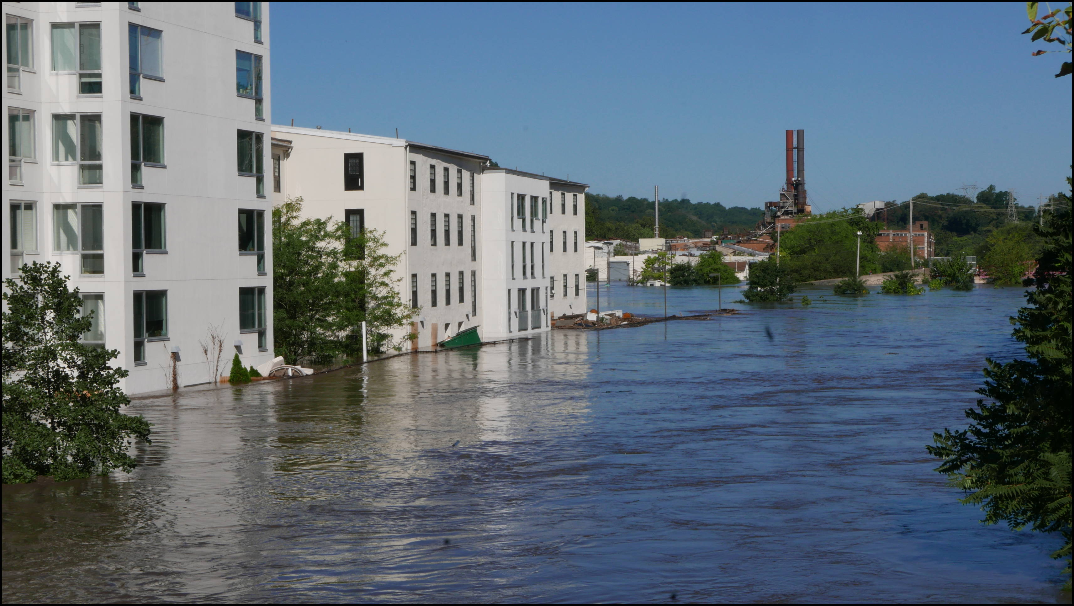 Venice Lofts and the Canal -- There's a parking lot under the building. I usually get pictures of flooded cars but now the garage is completely covered.