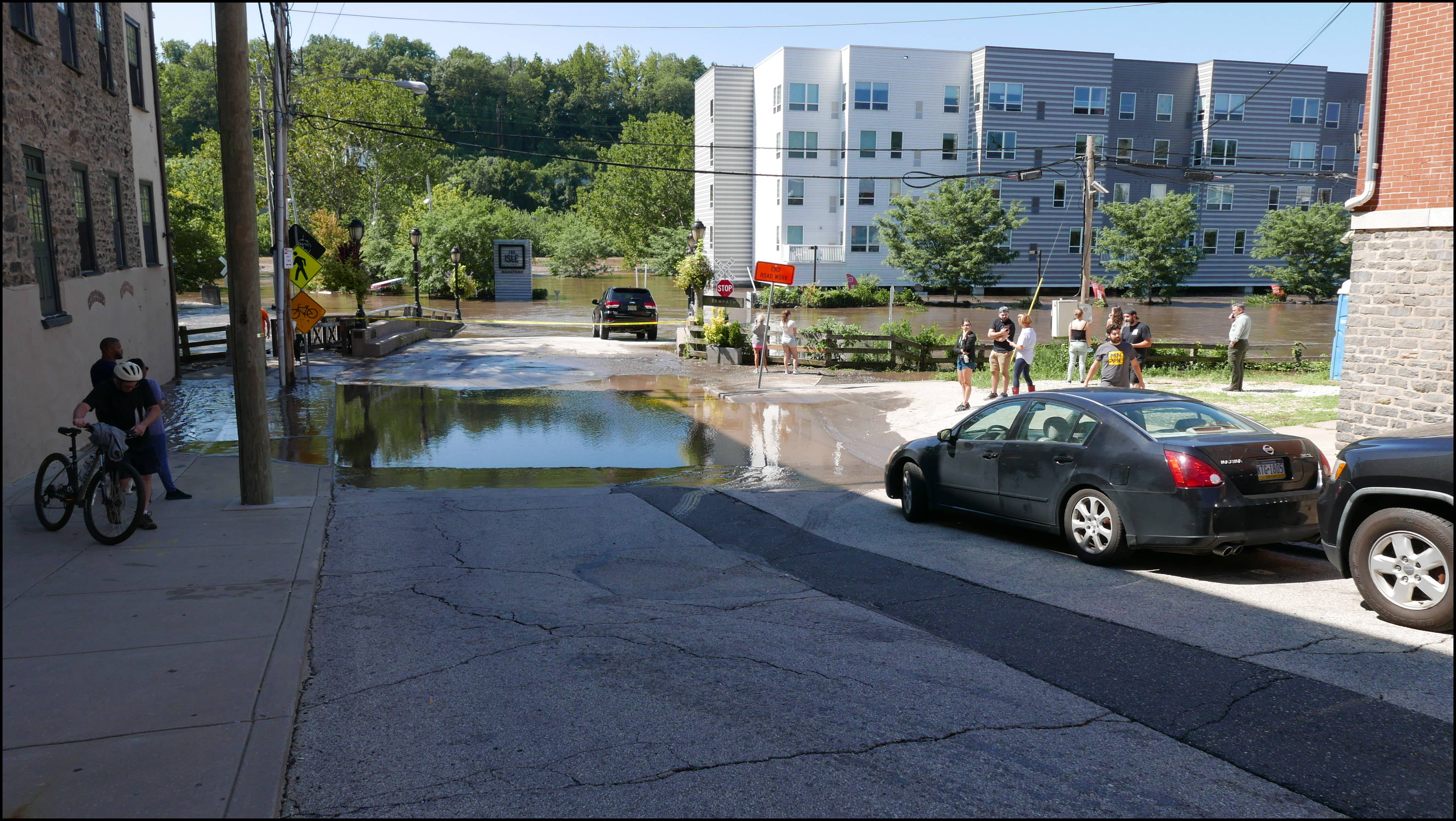 Cotton Street and the canal