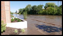 Manayunk Canal behind houses