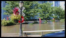 Cotton Street and the canal -- The Isle. There's a parking lot under there. Hope the got all the cars out.