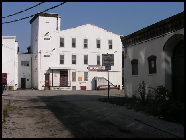 Richards Apex (Behind Labov's)